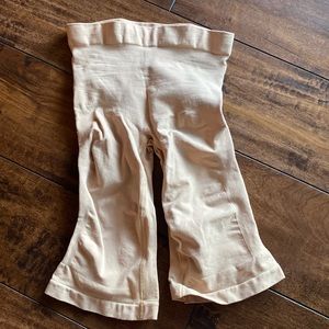 Skims sculpting shapewear